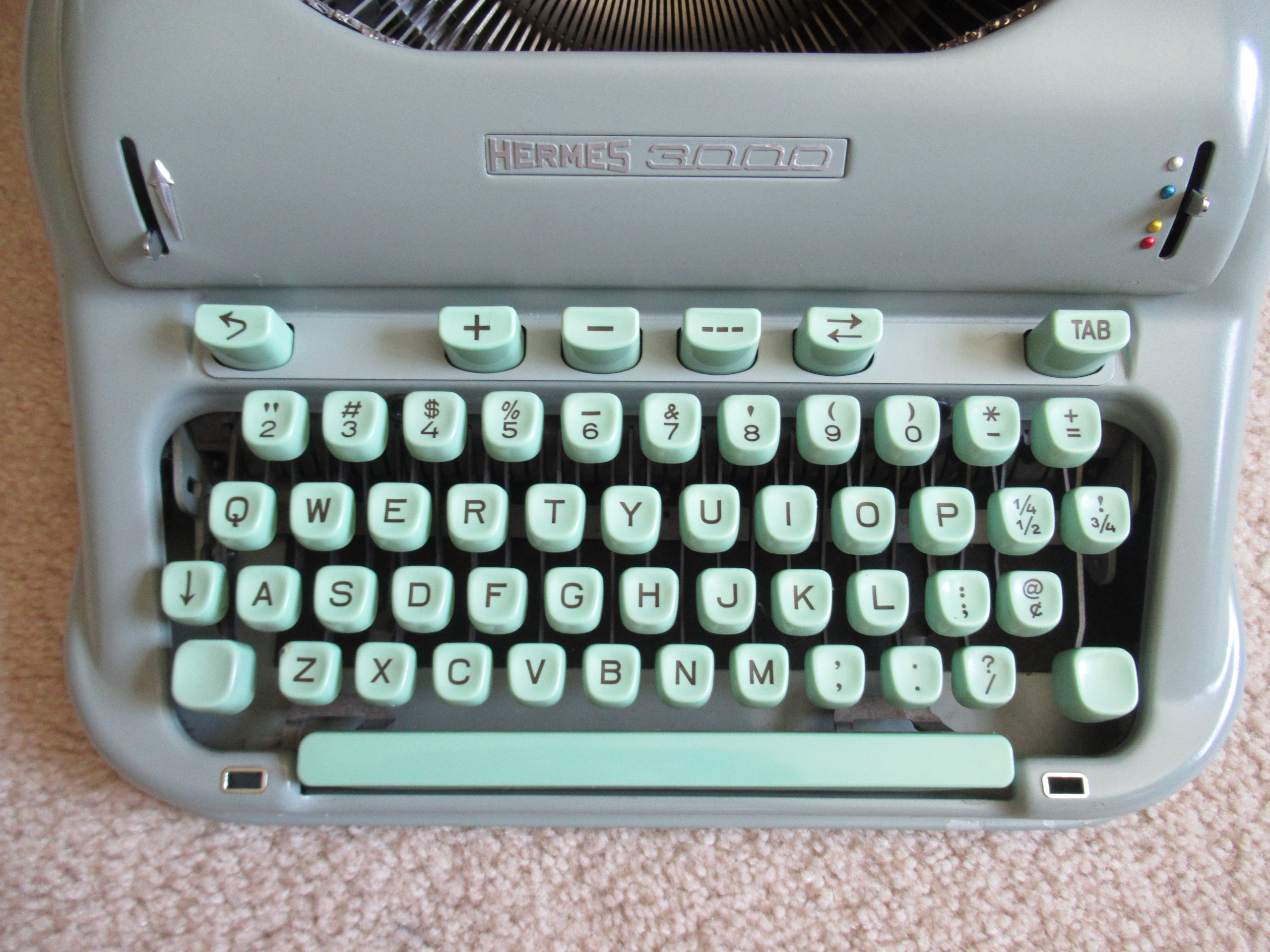 Hermes 3000 – Typewriter Review
